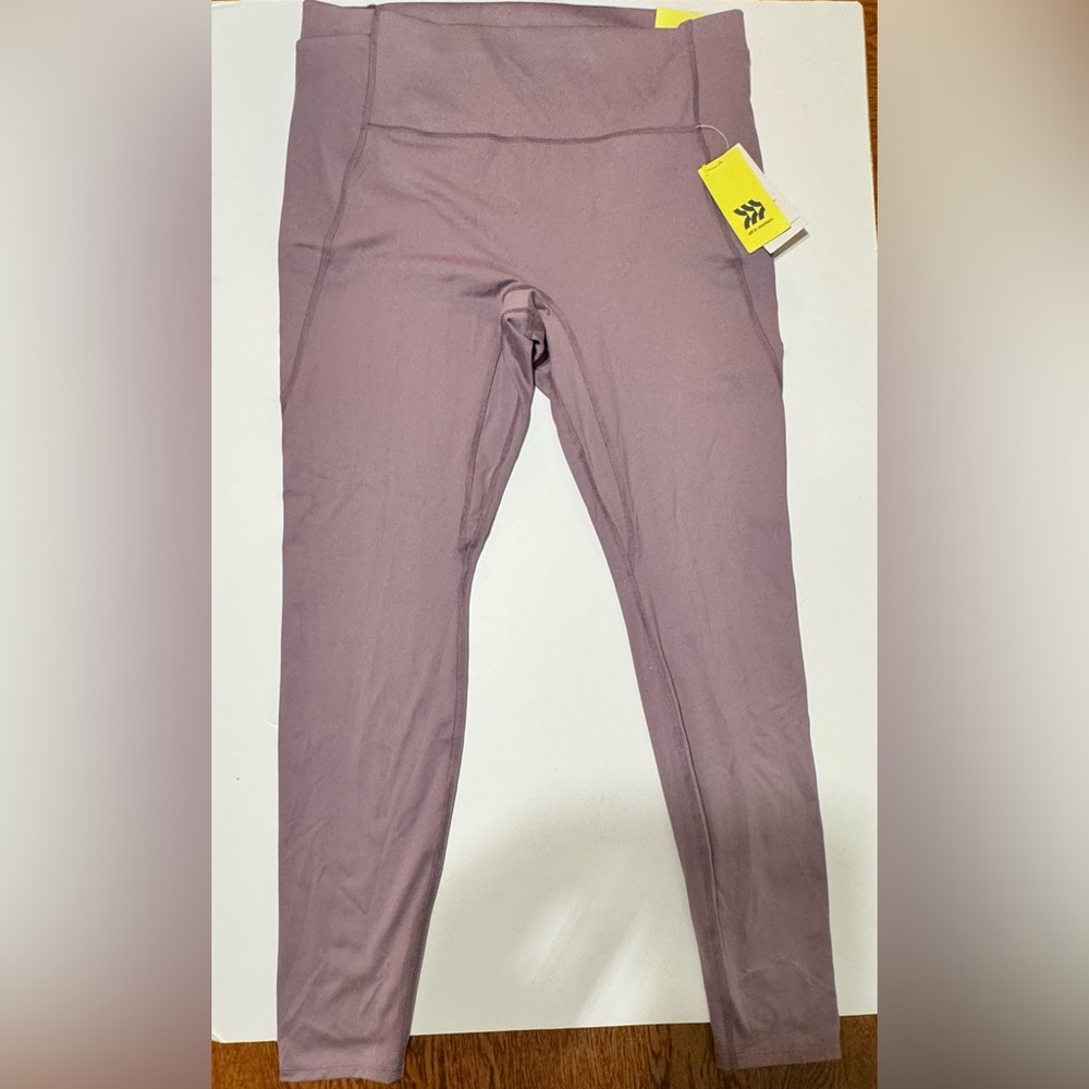 All in Motion Contour Hi Rise Legging UPF 50 Quick Dry Moisture Wicking Purple